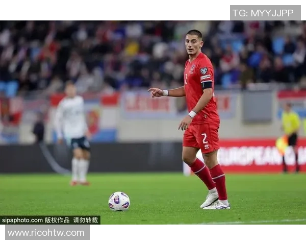 芝加哥与馗缛A的激烈对决分析及战术探讨 芝加哥与馗缛A的激烈对决分析及战术探讨