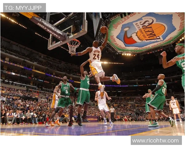 地表最强12人揭晓巅峰对决谁能称霸篮球界的荣耀之路