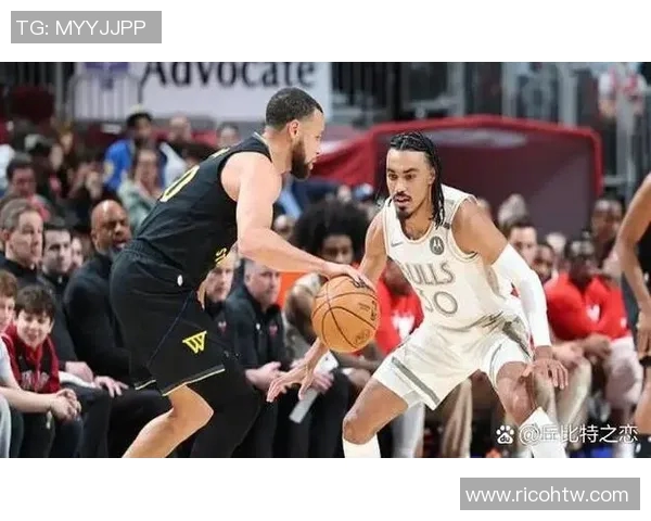 勇士击败公牛，库里状态回暖砍下35分